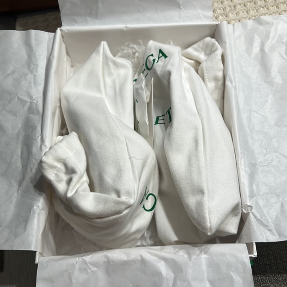 Bottega Veneta Sandals - Picture 5 of 6